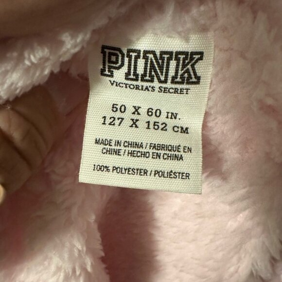 PINK plush blanket. 50”x60”. Never used. - Picture 3 of 3
